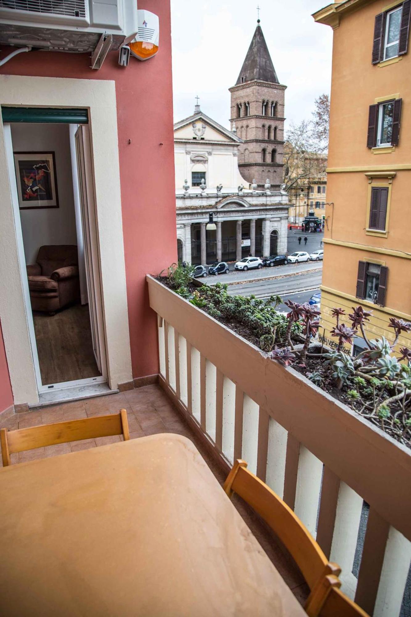 Gioiello Nel Cuore Di Trastevere Appartement *